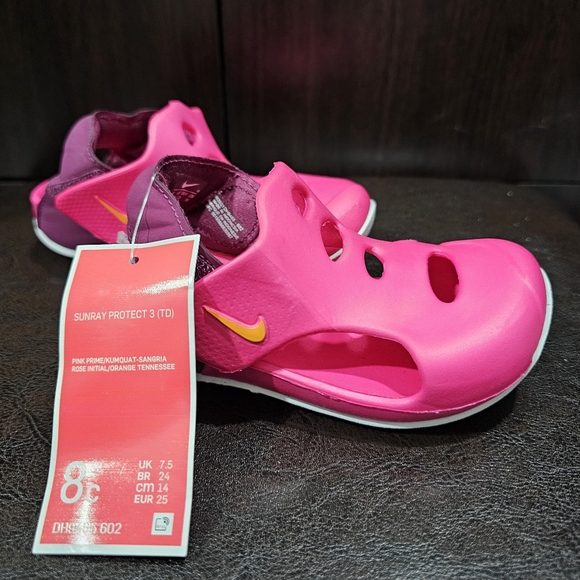 NWT Nike Sunray Protect 3 Toddler Sandals Velcro Pink Sangria Rose White Size 8C - Picture 1 of 4